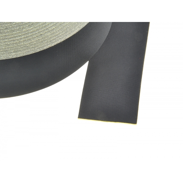 Taśma klejąca izolacyjna tkaninowa czarna OCTAN 30mm x 50m